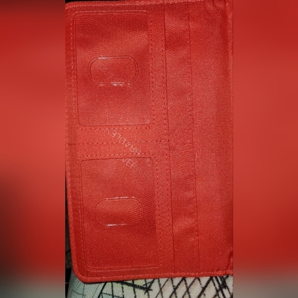 Vera Bradley Turnlock Wallet Retired Paisley in Paradise Print 7.75” x 4.75” - Picture 4 of 8